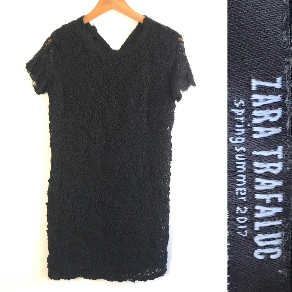 Zara Trafuluc Black Yarn Midi Short Sleeve Dress